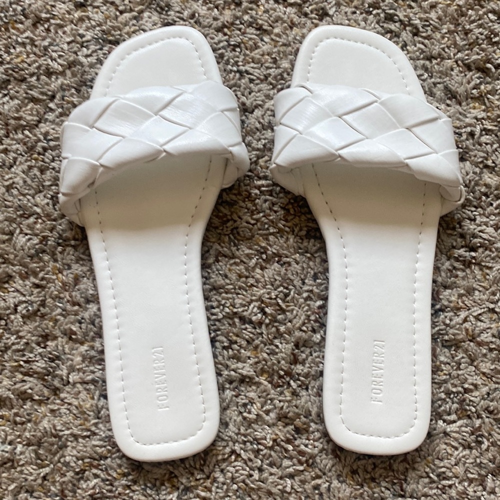 White Sandals from Forever 21. Size 6.
